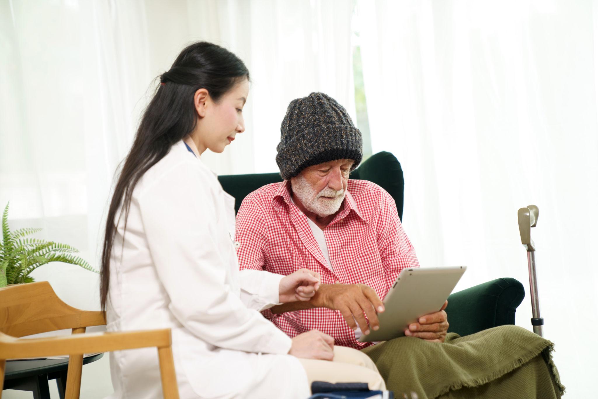 24/7 nursing care at Hofstein Nursing Home